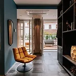 酒店 Aiola Living Boutique 4*