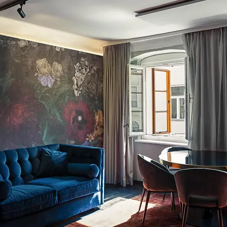 Aiola Living Boutique 4*