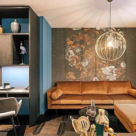 Aiola Living Boutique 4*