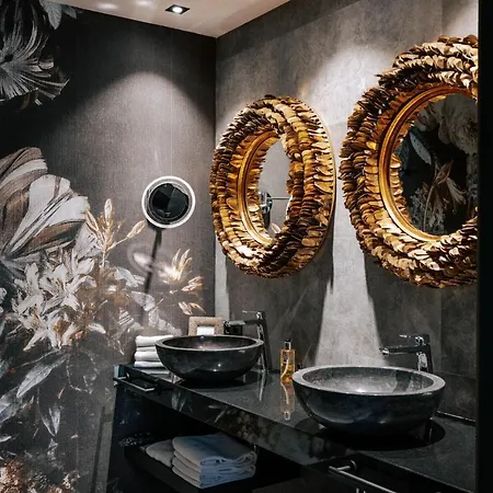 Готель Aiola Living Boutique Грац