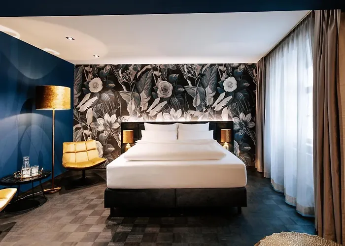 Aiola Living Boutique Hotel 4*