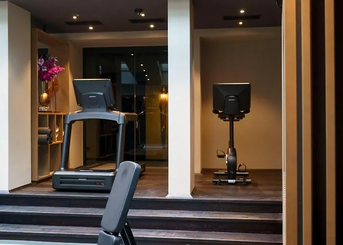 Aiola Living Boutique 4*